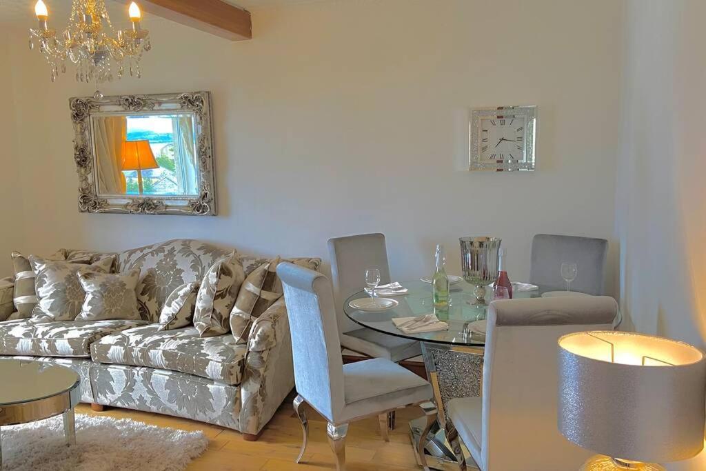 Beautiful Sea View 2 Bed Home Port Glasgow Ngoại thất bức ảnh
